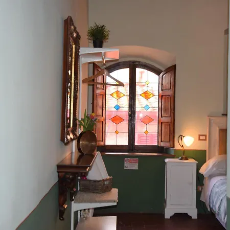 Bed & Breakfast Osteria Del Vicario *