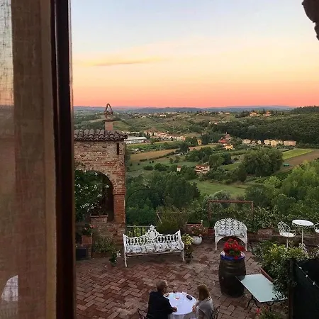 ベッド・アンド・ブレックファスト Osteria Del Vicario 3*